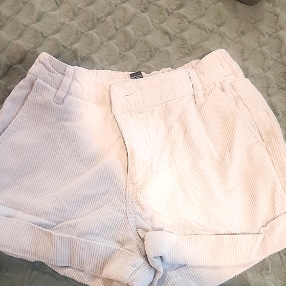 Forever 21 High Waist White Shorts